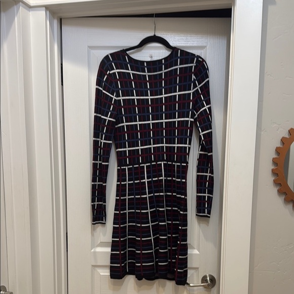 BCBGeneration Long Sleeve V-Neck Fit and Flare Sweater Dress - Picture 3 of 5